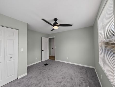 806 S Kenmore Street South Bend IN 46619