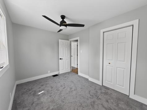806 S Kenmore Street South Bend IN 46619