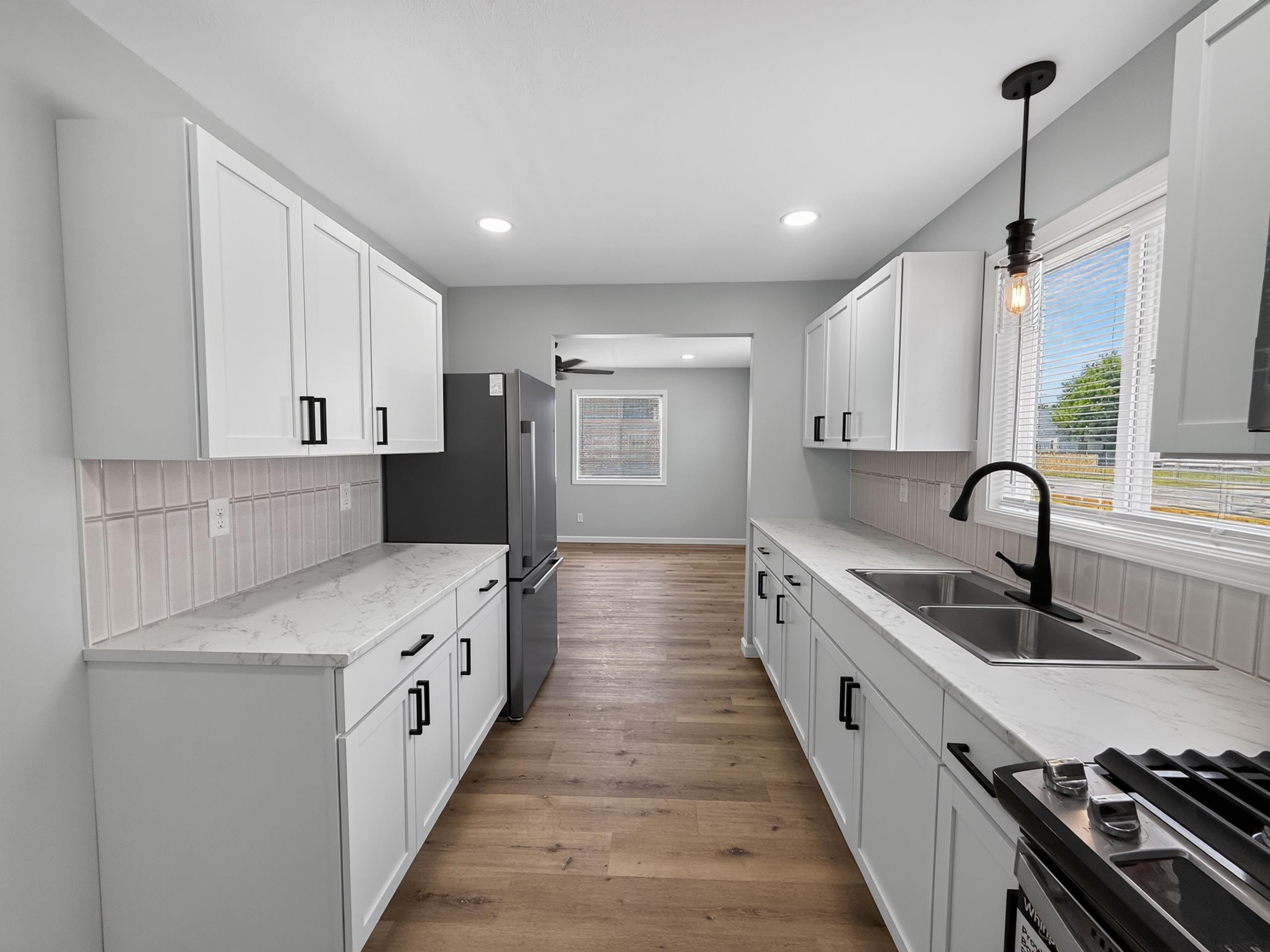 806 S Kenmore Street South Bend IN 46619