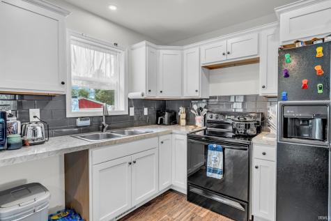 11603 E Blue Jay Court Springville IN 47462