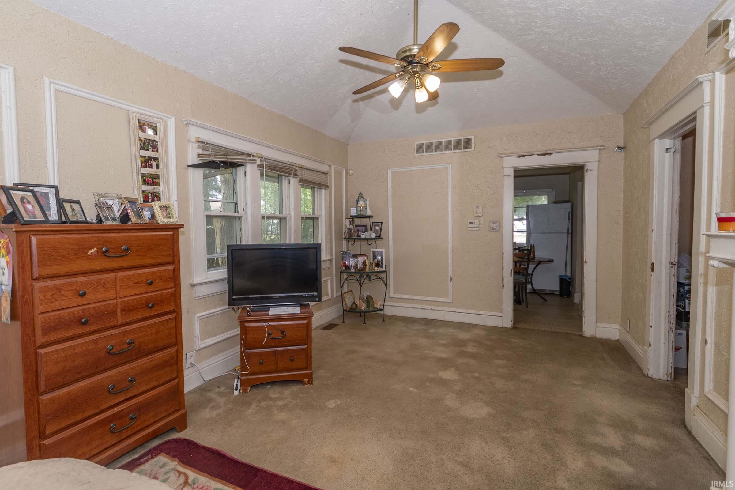 919 N Saint Louis Boulevard South Bend IN 46617