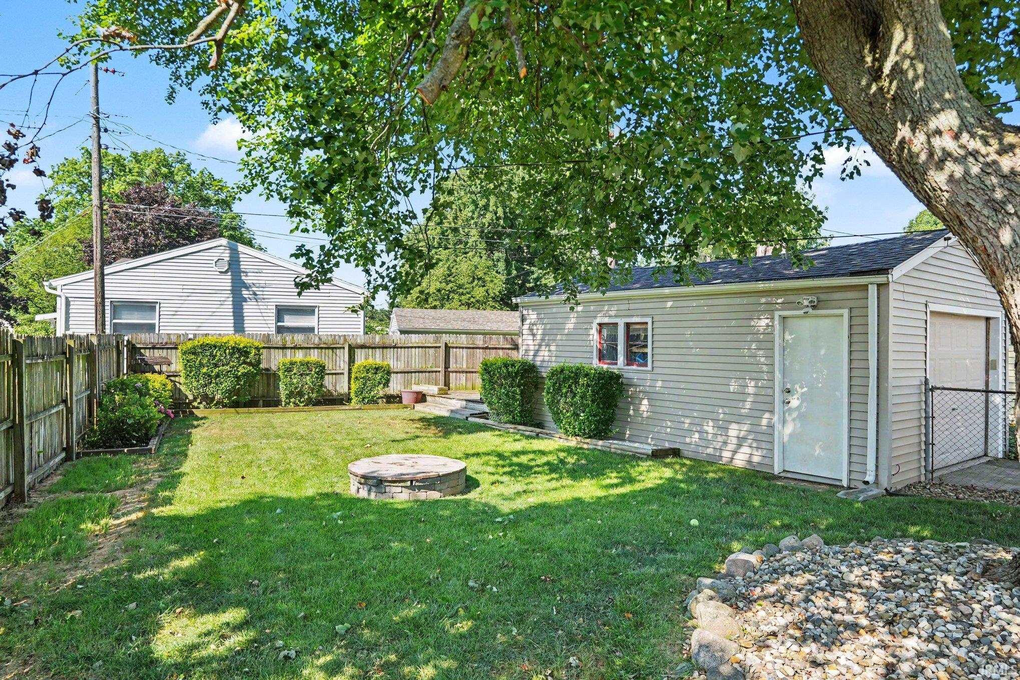 2734 Anzio Avenue South Bend IN 46615
