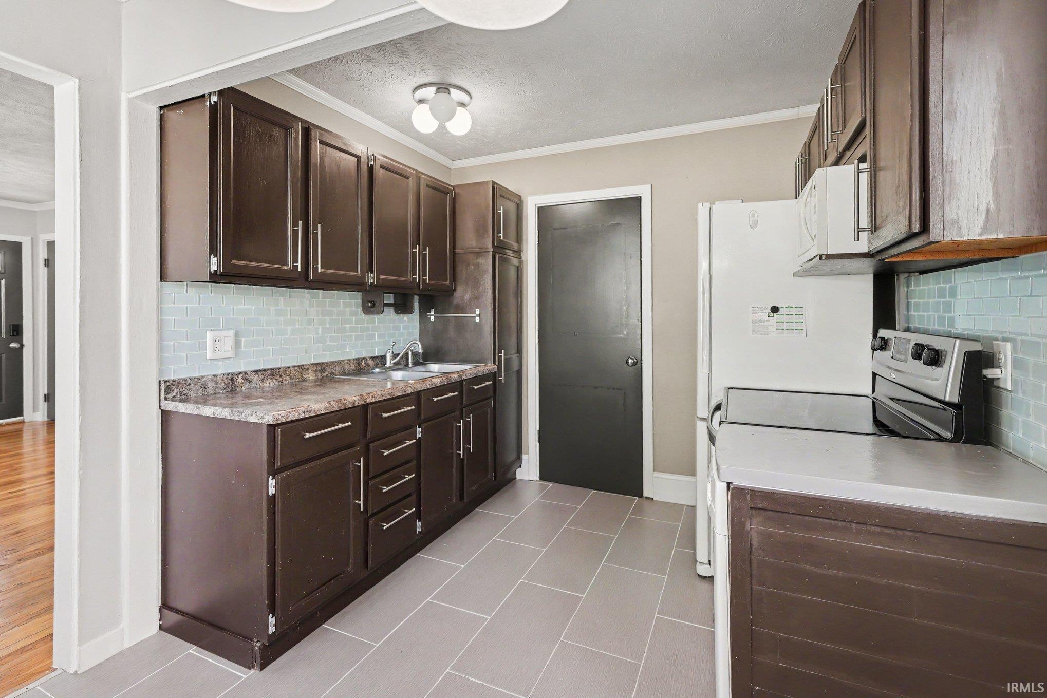 2734 Anzio Avenue South Bend IN 46615