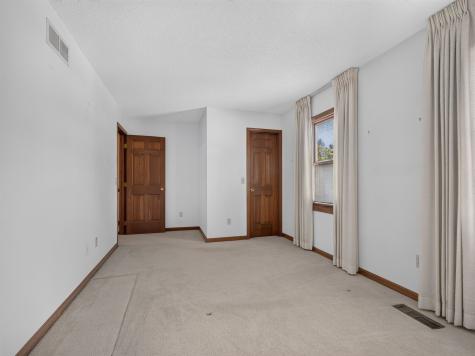 7017 Windshire Drive Fort Wayne IN 46814