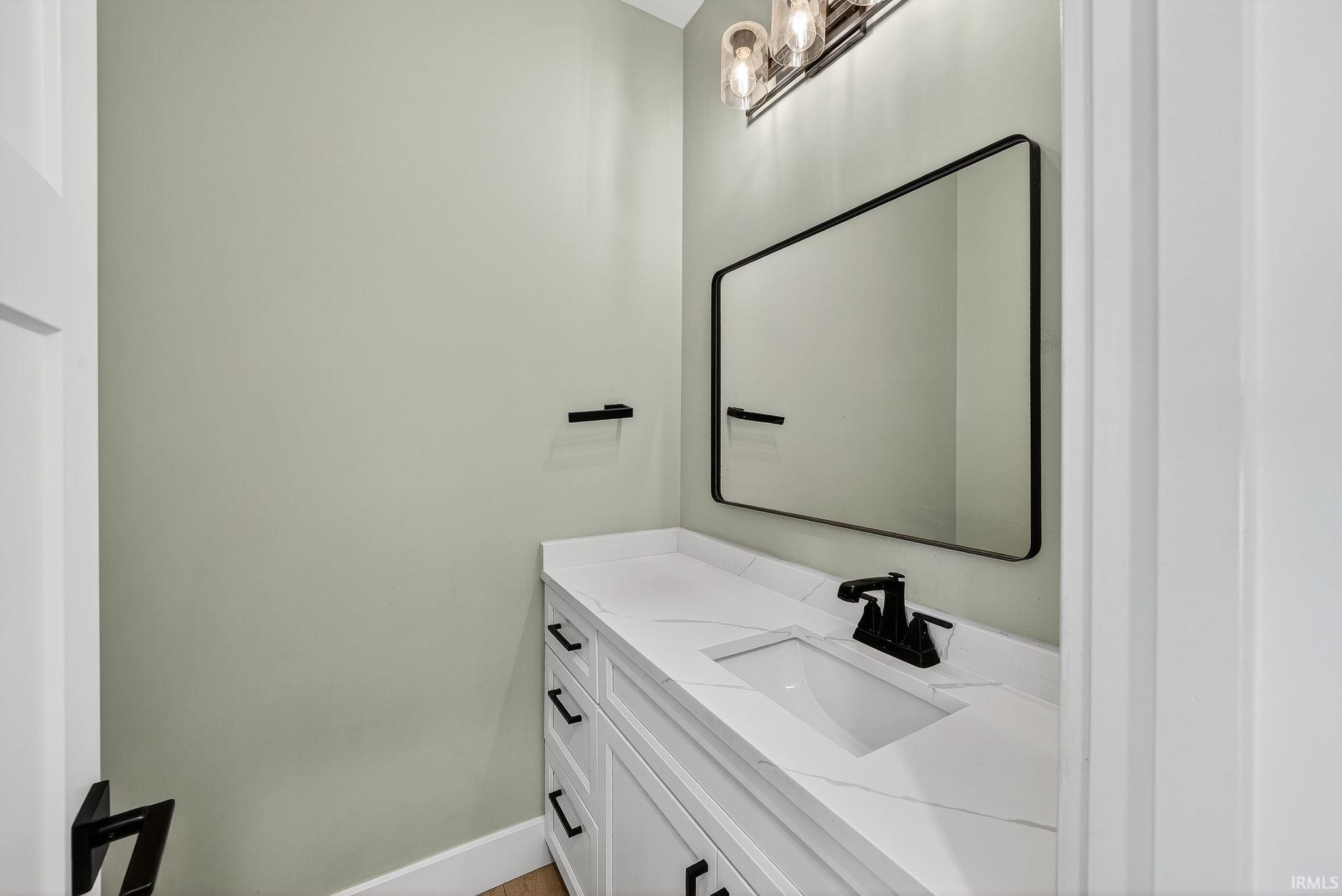 10079 Benamin Drive Granger IN 46530