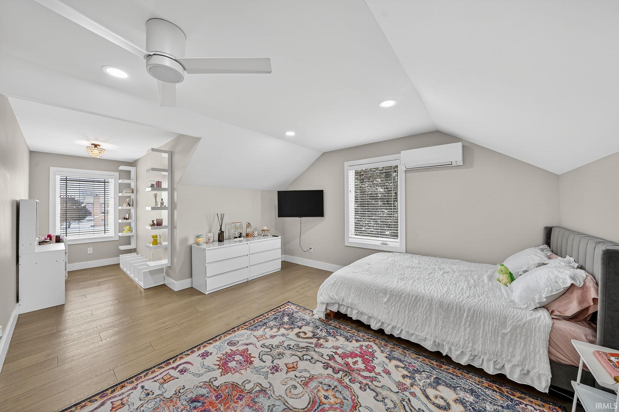 10079 Benamin Drive Granger IN 46530