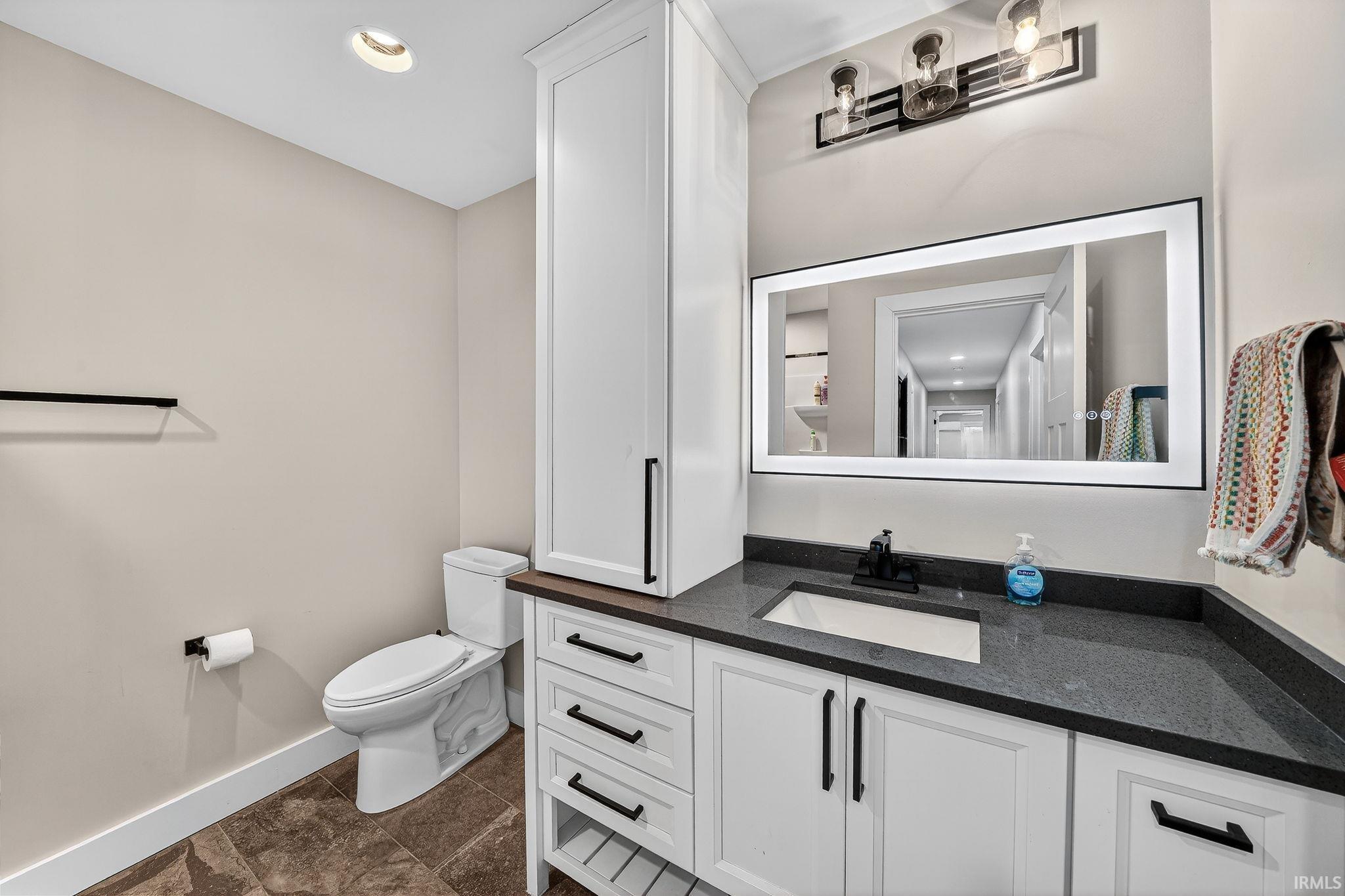 10079 Benamin Drive Granger IN 46530