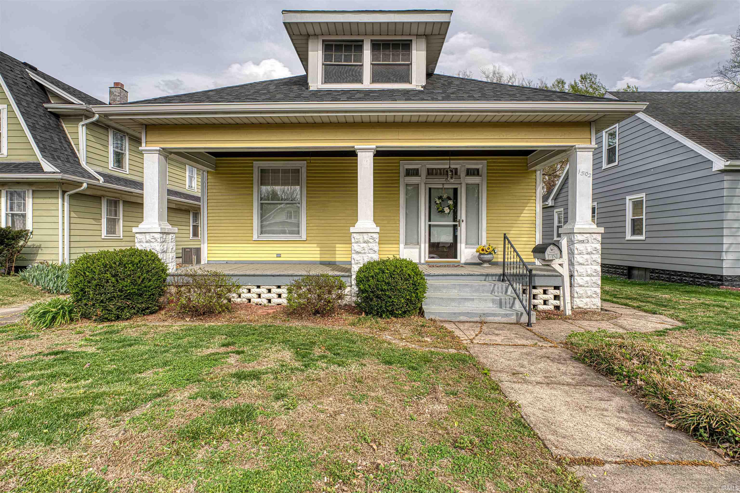 1502 Hollywood Avenue Evansville IN 47712