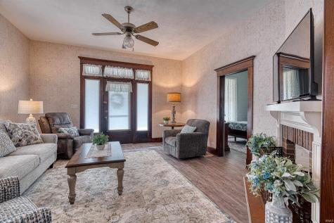 1502 Hollywood Avenue Evansville IN 47712