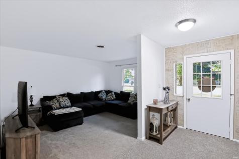 10928 W Jackson Street Muncie IN 47304