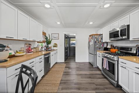 323 E Madison Street Delphi IN 46923