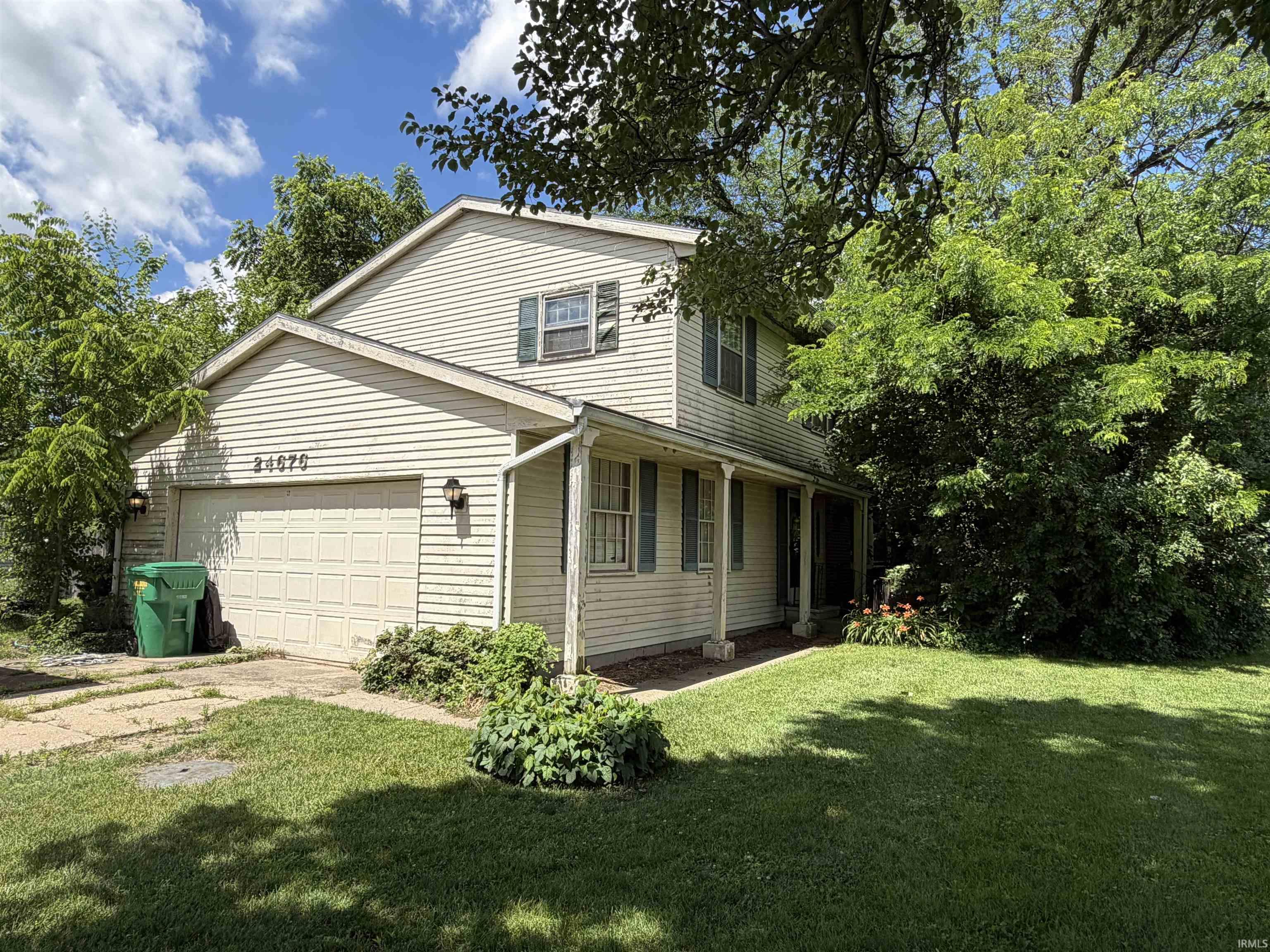 24676 Elmhurst Drive Elkhart IN 46517