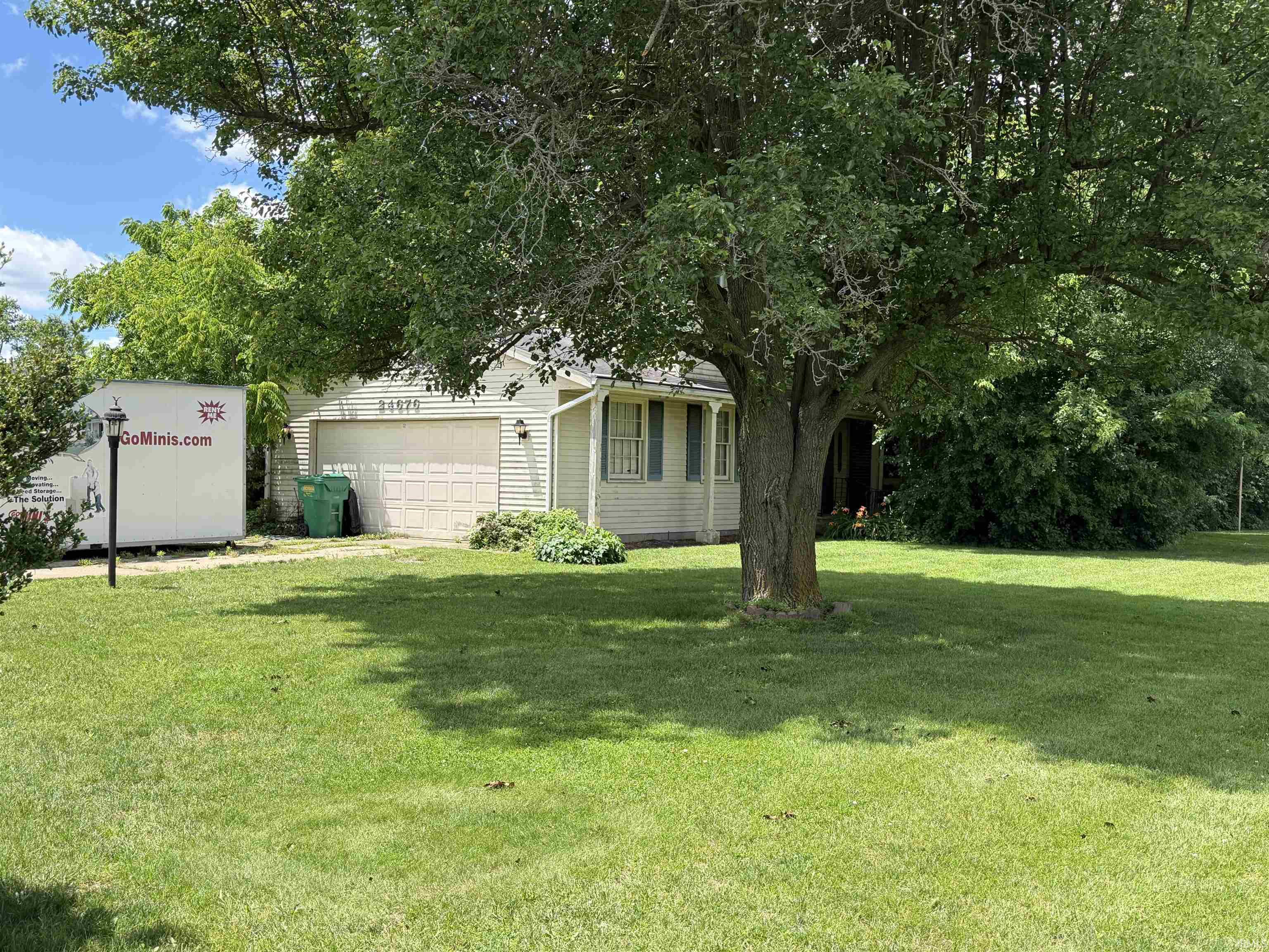 24676 Elmhurst Drive Elkhart IN 46517