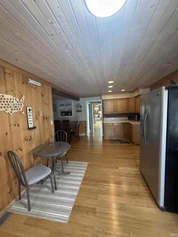 7715 N Spruce Lane New Carlisle IN 46552