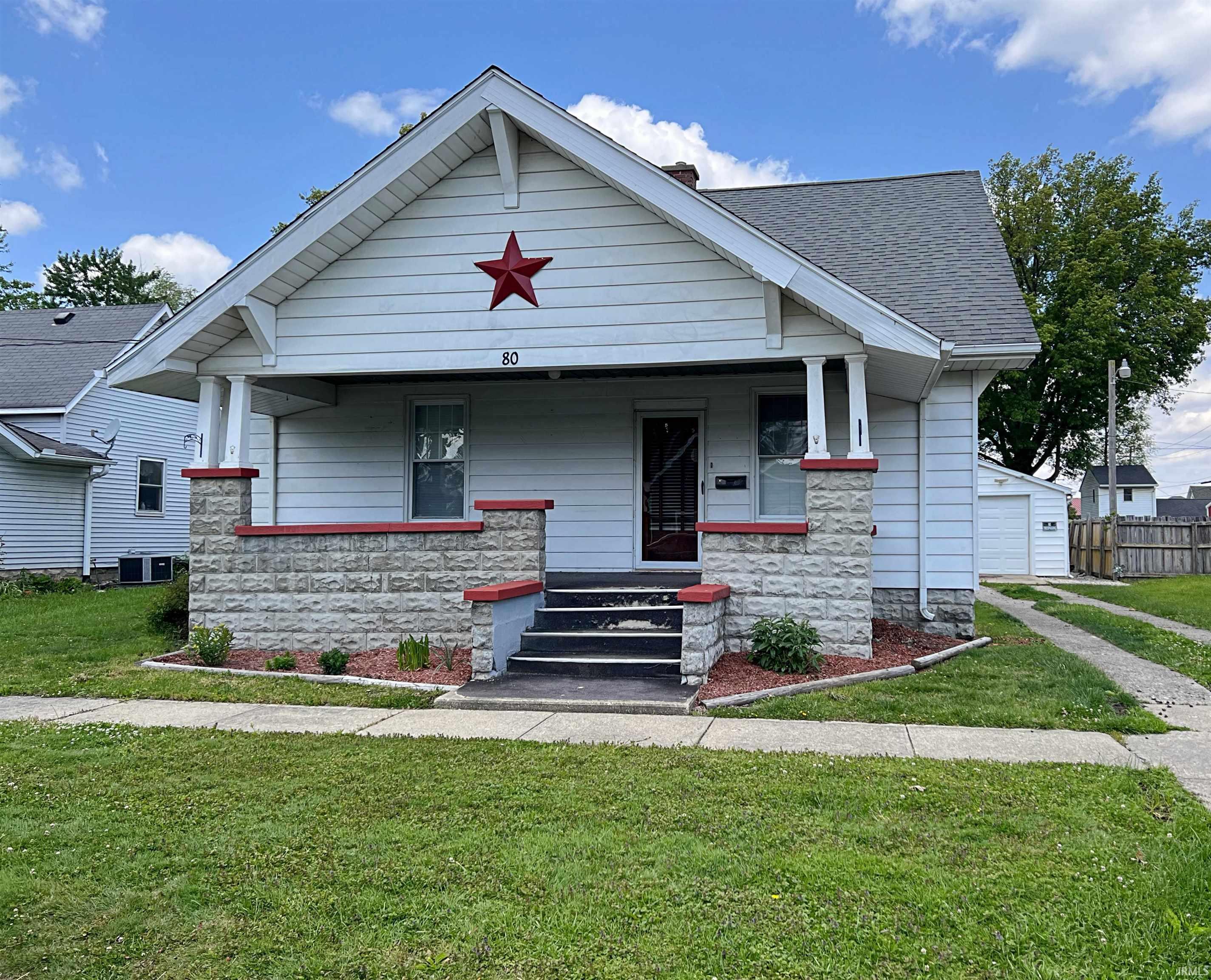 80 F St NW Linton IN 47441