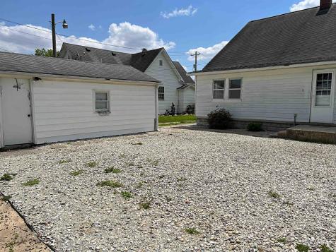80 F St NW Linton IN 47441
