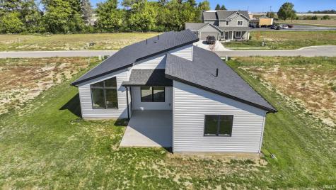 10937 Carob Thorn Trail Roanoke IN 46783