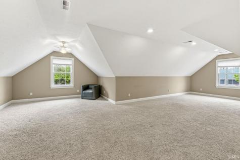 53347 Summer Breeze Drive South Bend IN 46637