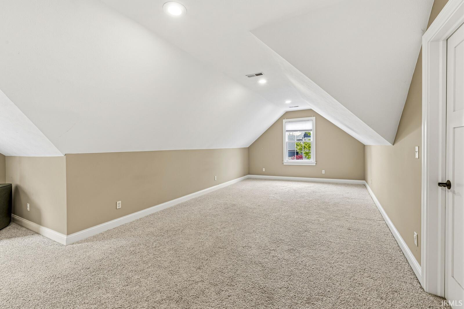 53347 Summer Breeze Drive South Bend IN 46637