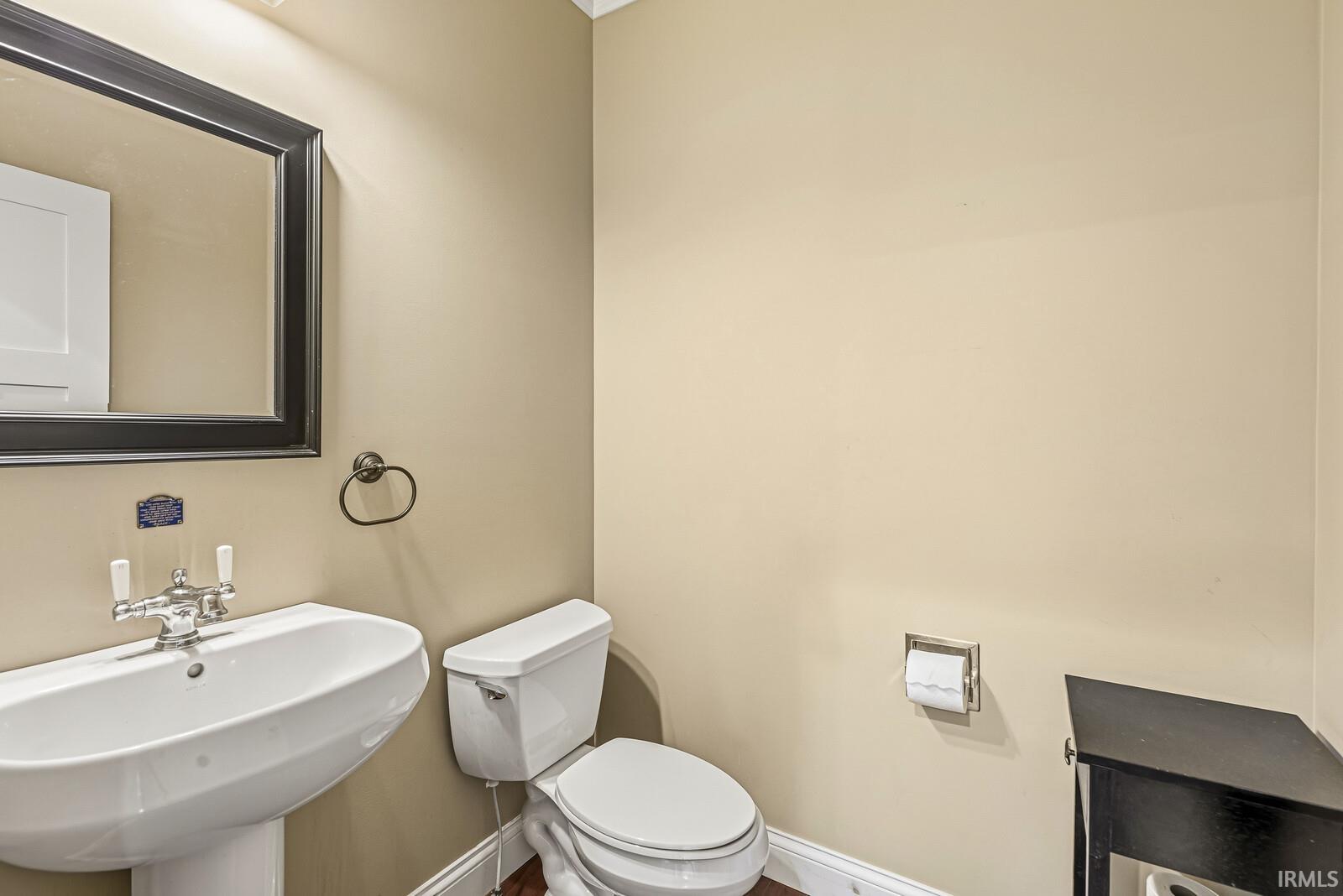53347 Summer Breeze Drive South Bend IN 46637