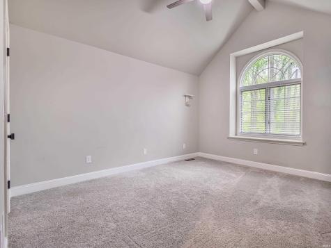 2831 Covington Hollow Trail Fort Wayne IN 46804