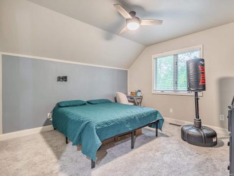 2831 Covington Hollow Trail Fort Wayne IN 46804
