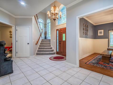 2831 Covington Hollow Trail Fort Wayne IN 46804