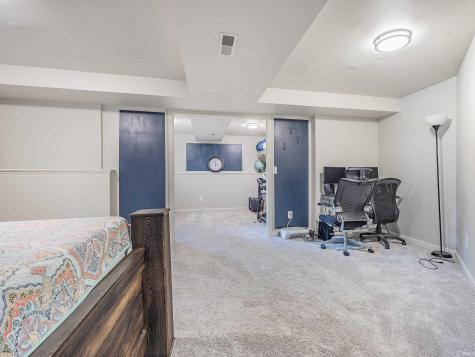 2831 Covington Hollow Trail Fort Wayne IN 46804