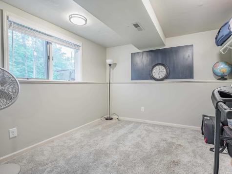 2831 Covington Hollow Trail Fort Wayne IN 46804