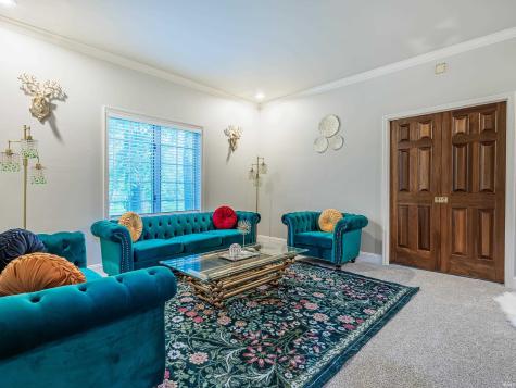 2831 Covington Hollow Trail Fort Wayne IN 46804