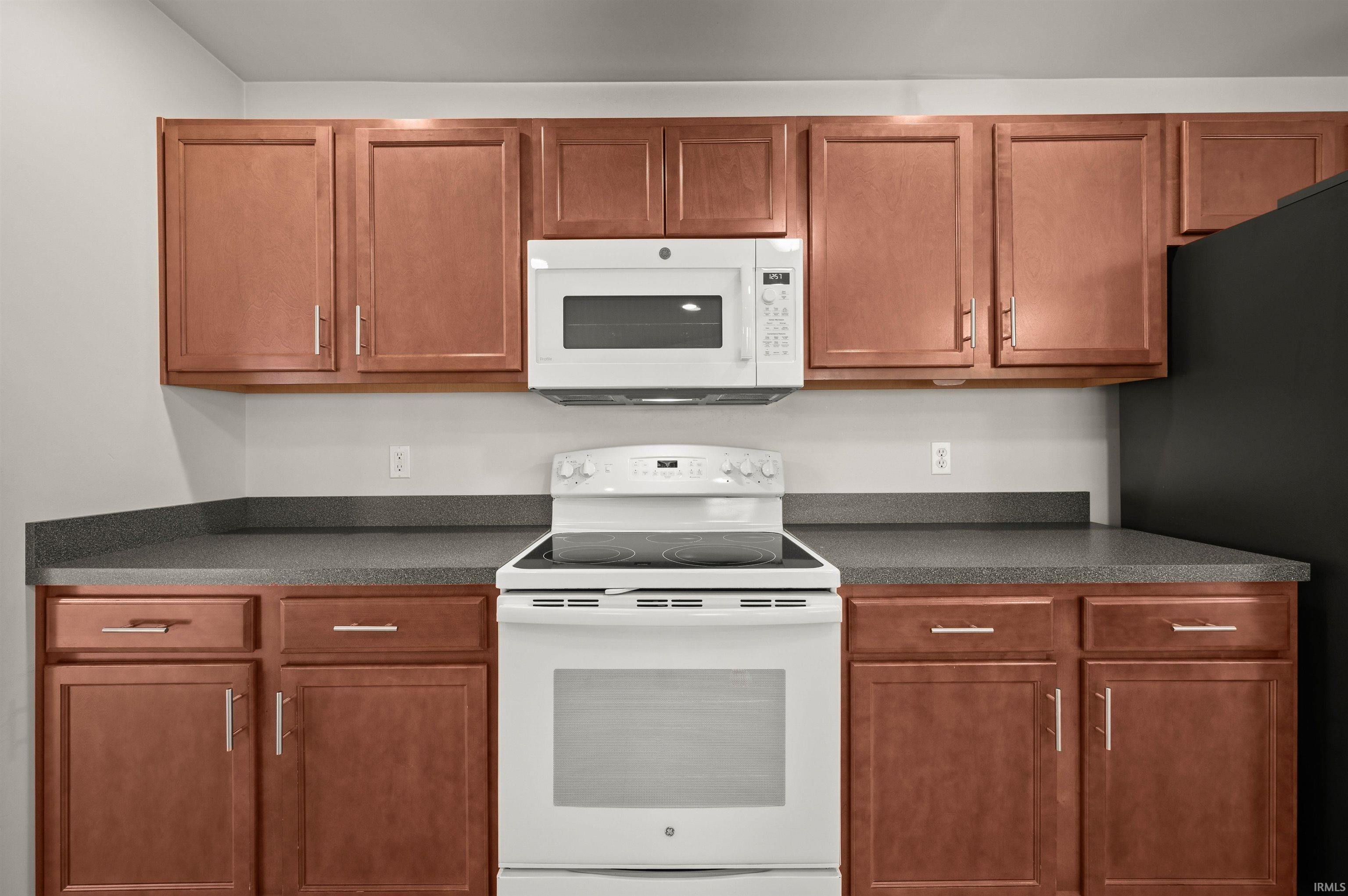 54841 Baton Rouge Court Osceola IN 46561