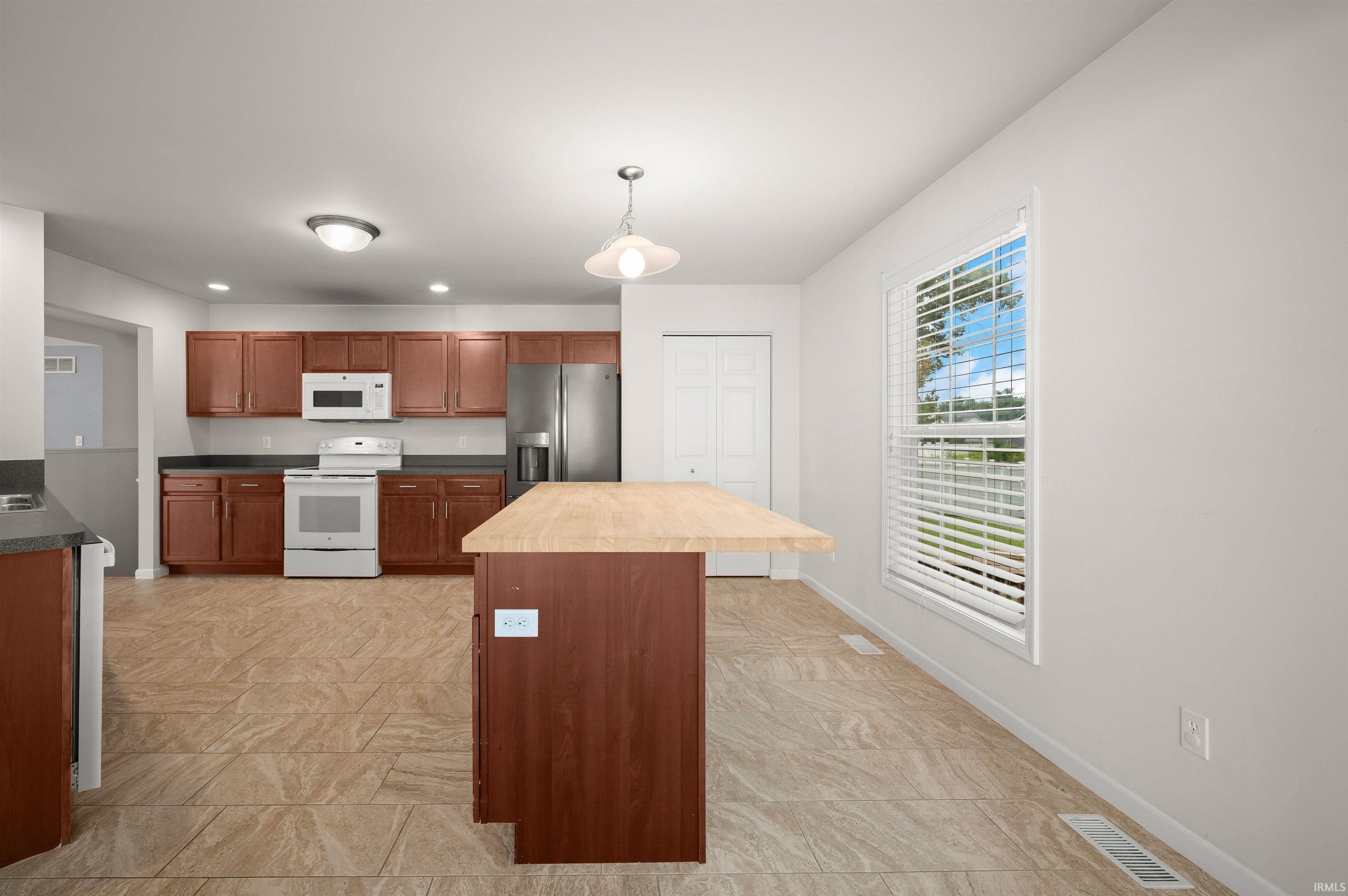 54841 Baton Rouge Court Osceola IN 46561