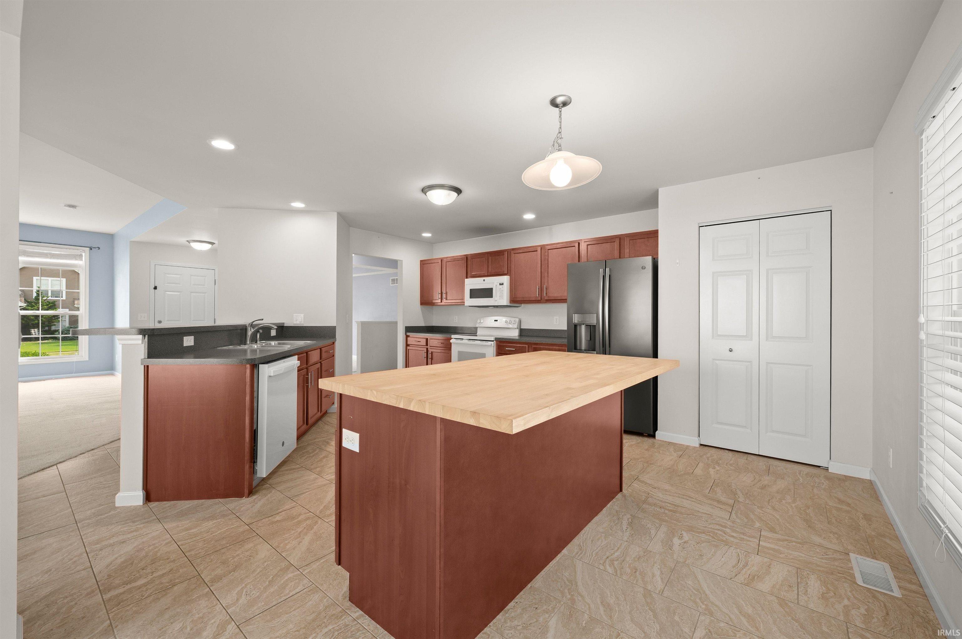 54841 Baton Rouge Court Osceola IN 46561