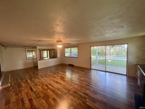 2111 N 200 E Road Winamac IN 46996