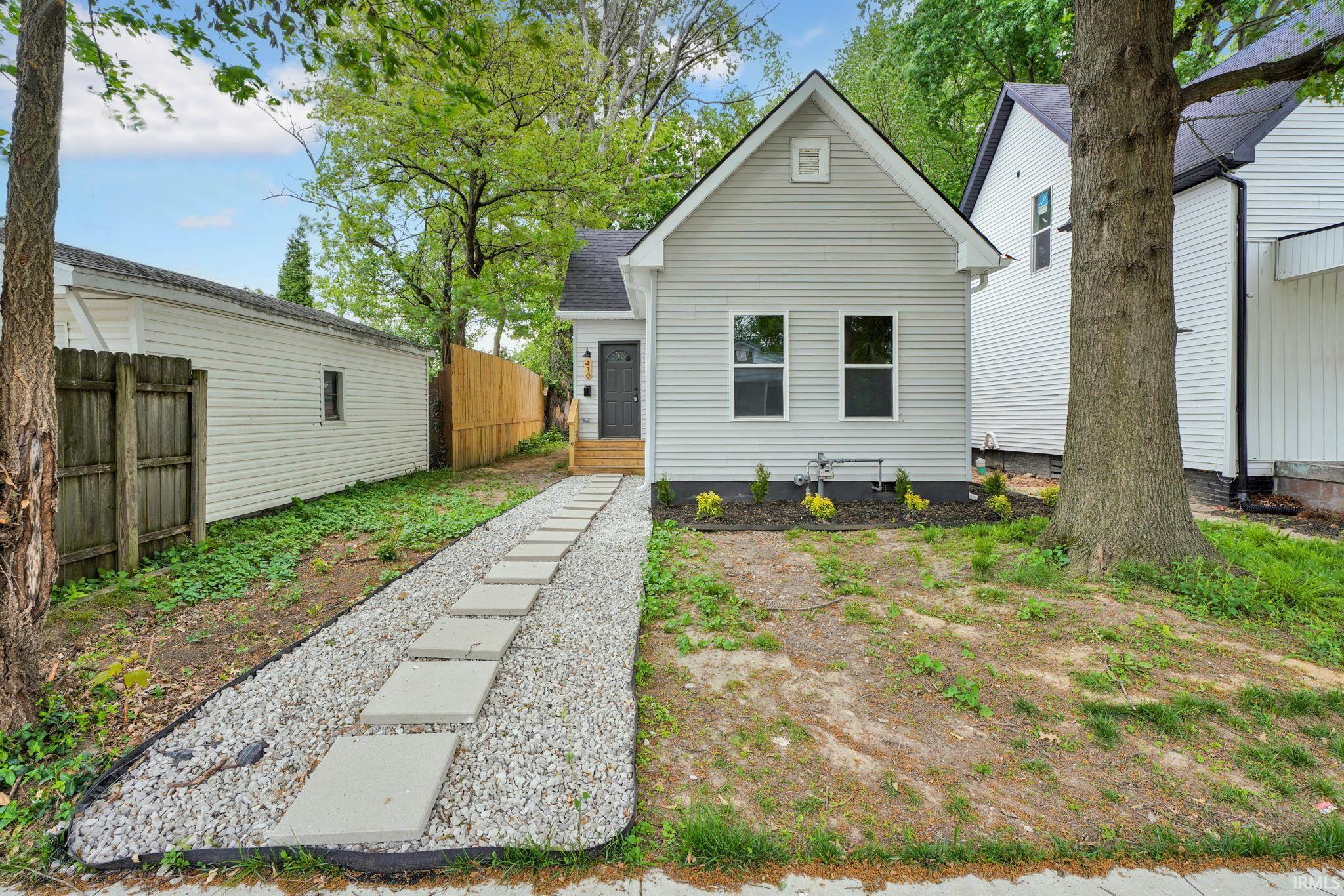 410 S Denby Avenue Evansville IN 47713