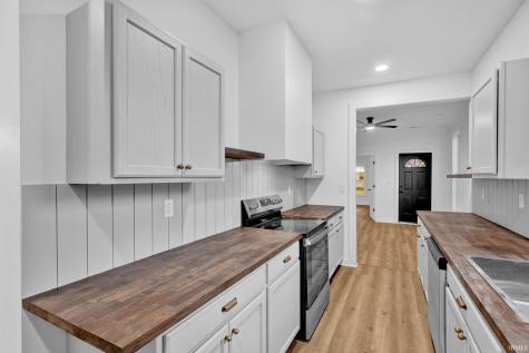 410 S Denby Avenue Evansville IN 47713
