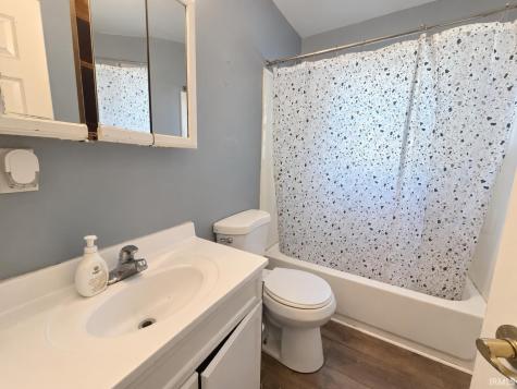 1507 Jackson Avenue Evansville IN 47714