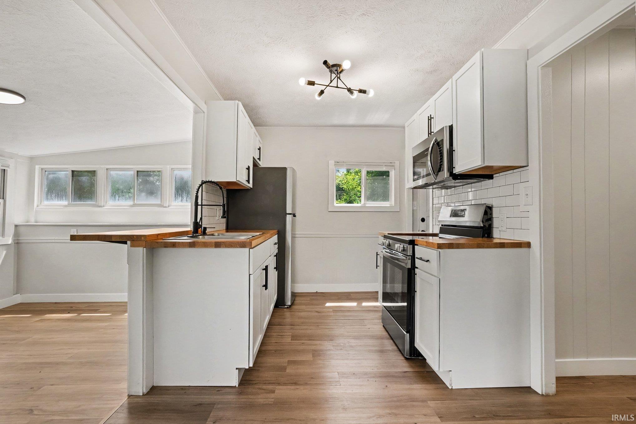 1802 W Ewing Avenue South Bend IN 46613