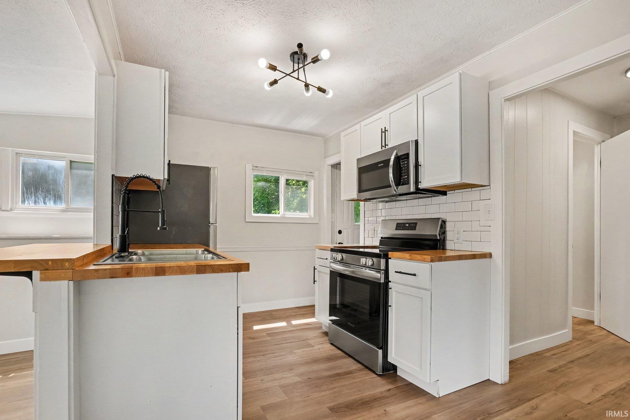 1802 W Ewing Avenue South Bend IN 46613