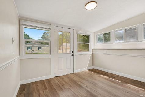 1802 W Ewing Avenue South Bend IN 46613