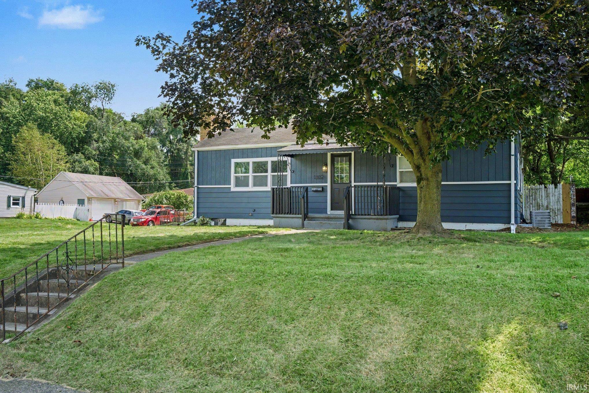 1802 W Ewing Avenue South Bend IN 46613
