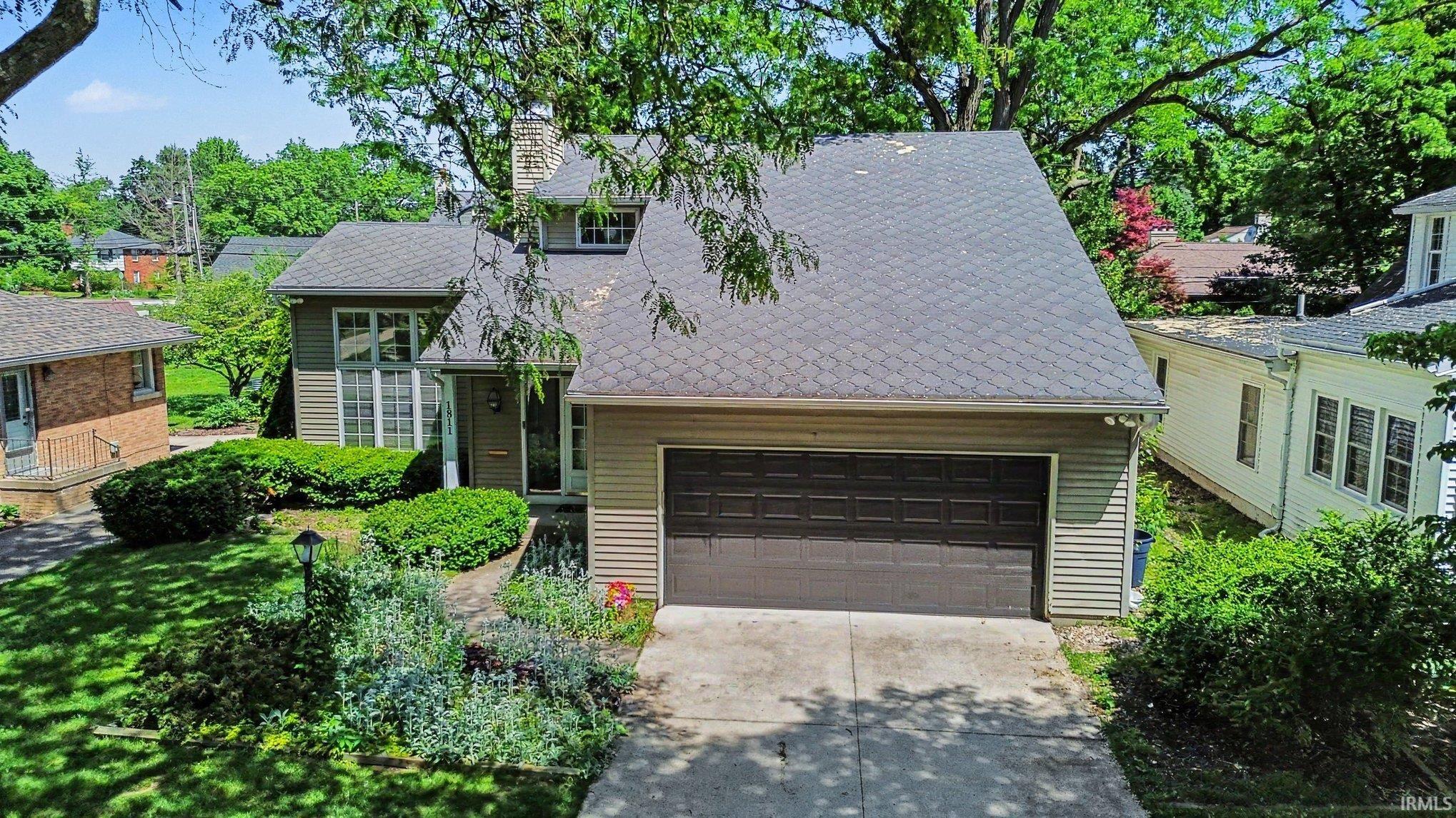 1811 E Madison Street South Bend IN 46617