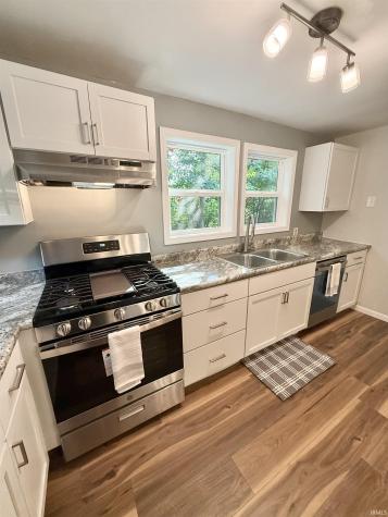 3806 Washington Avenue Bedford IN 47421