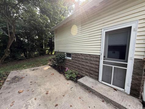 3806 Washington Avenue Bedford IN 47421