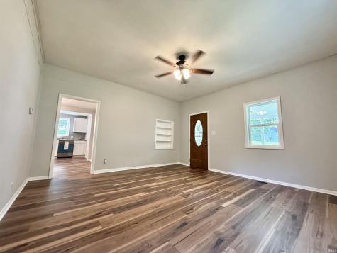 3806 Washington Avenue Bedford IN 47421