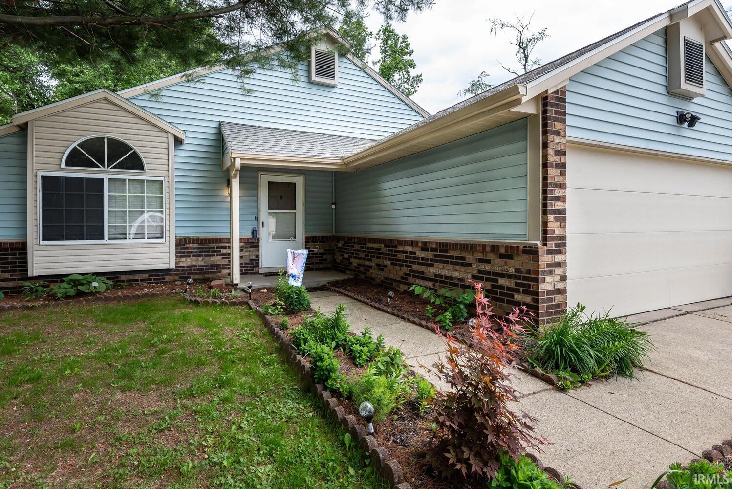 3879 Woodmere Way Bloomington IN 47403