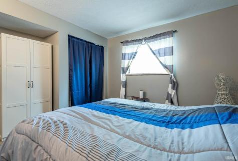 3879 Woodmere Way Bloomington IN 47403