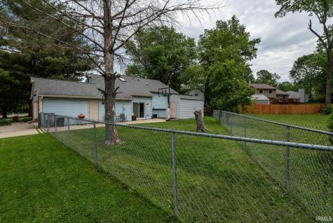 3879 Woodmere Way Bloomington IN 47403