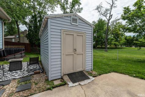 3879 Woodmere Way Bloomington IN 47403