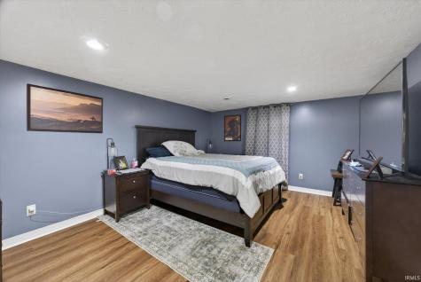 291 W Davis Street Bloomfield IN 47424